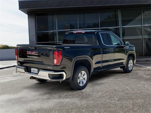 new 2024 GMC Sierra 1500 car, priced at $54,038