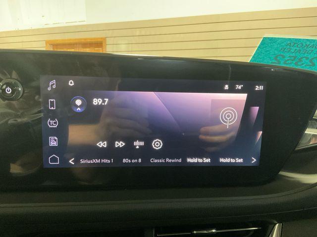 new 2025 Buick Envista car, priced at $26,685