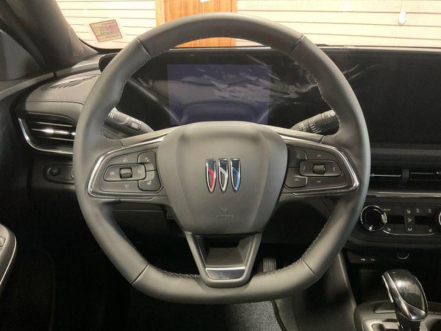 new 2025 Buick Envista car, priced at $26,685