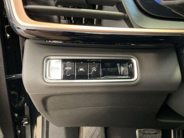 new 2025 Buick Envision car, priced at $45,164