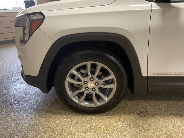 used 2024 GMC Terrain car, priced at $29,880