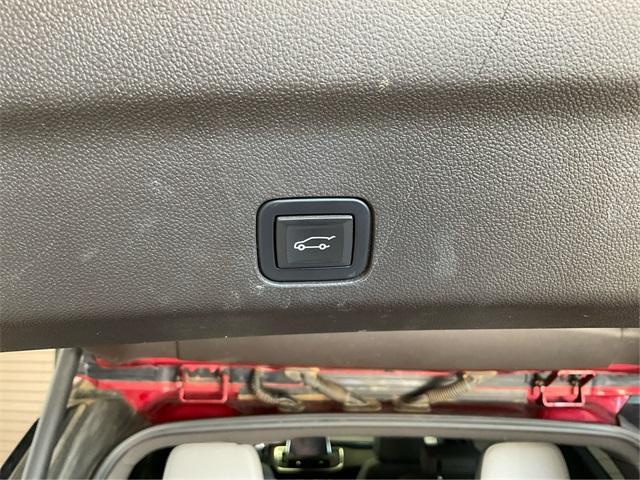 used 2022 GMC Yukon car, priced at $49,995