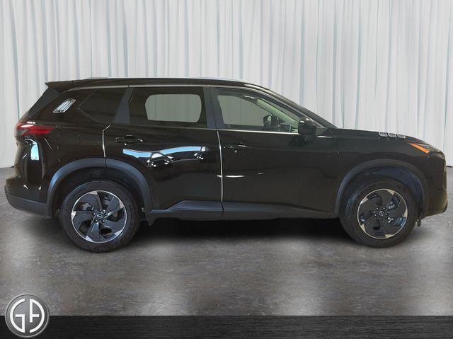 used 2025 Nissan Rogue car, priced at $31,995