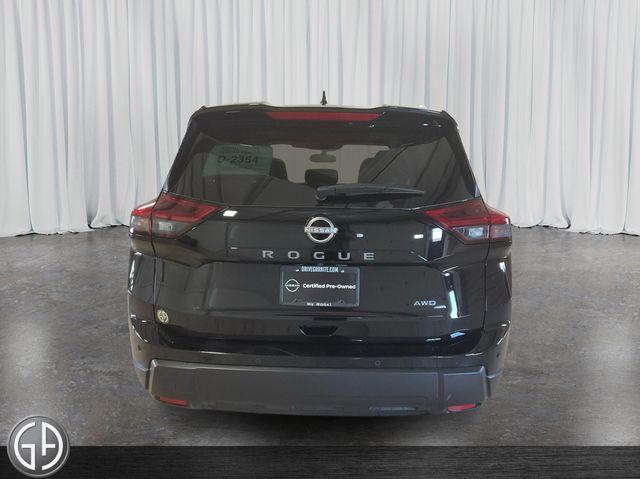 used 2025 Nissan Rogue car, priced at $31,995