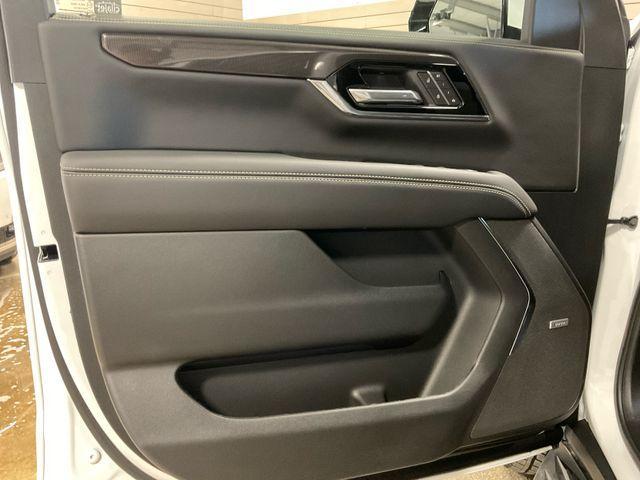 new 2025 GMC Yukon car, priced at $81,180