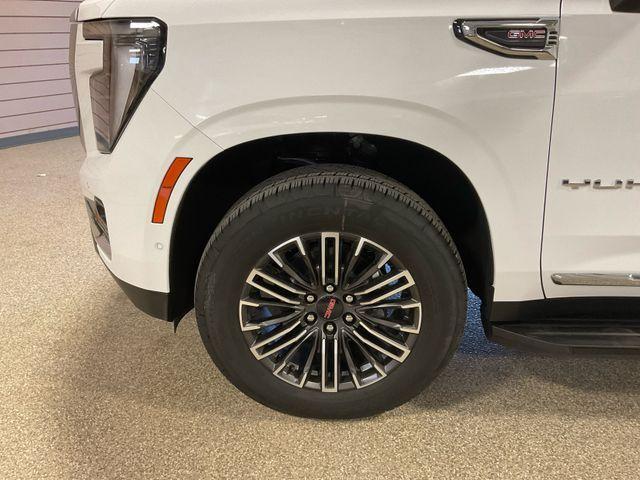 new 2025 GMC Yukon car, priced at $81,180