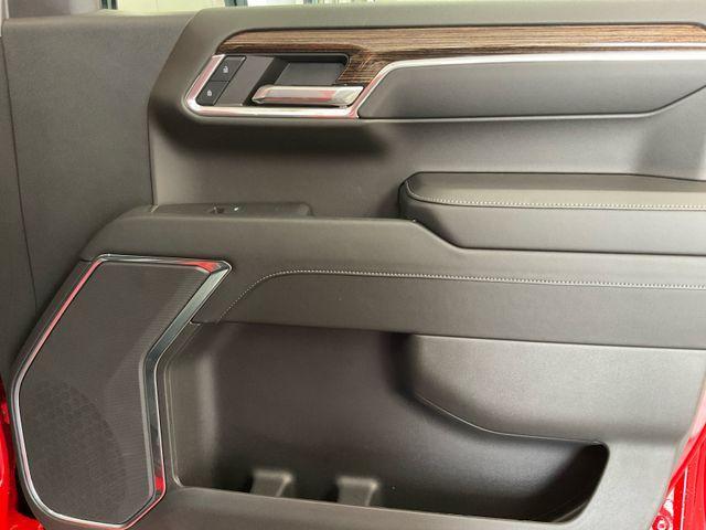 new 2024 GMC Sierra 1500 car, priced at $58,981