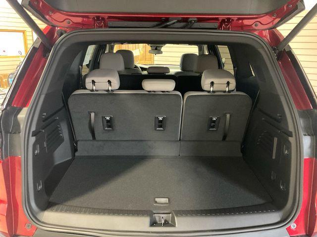 new 2025 GMC Acadia car, priced at $47,140