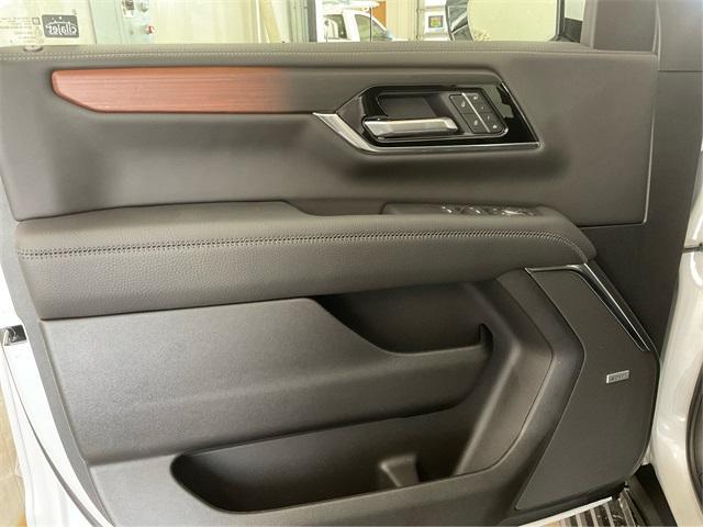 new 2025 GMC Yukon XL car, priced at $99,829