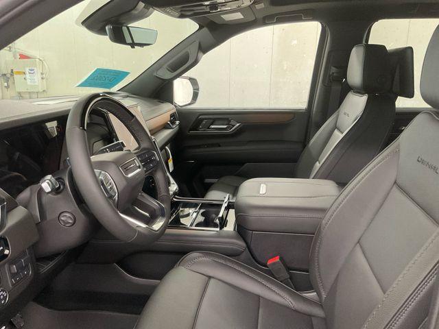 new 2025 GMC Yukon XL car, priced at $99,829