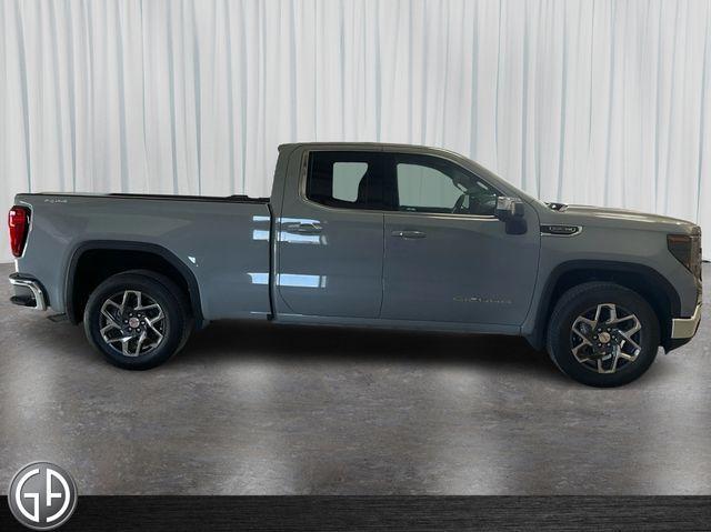 new 2025 GMC Sierra 1500 car, priced at $58,755