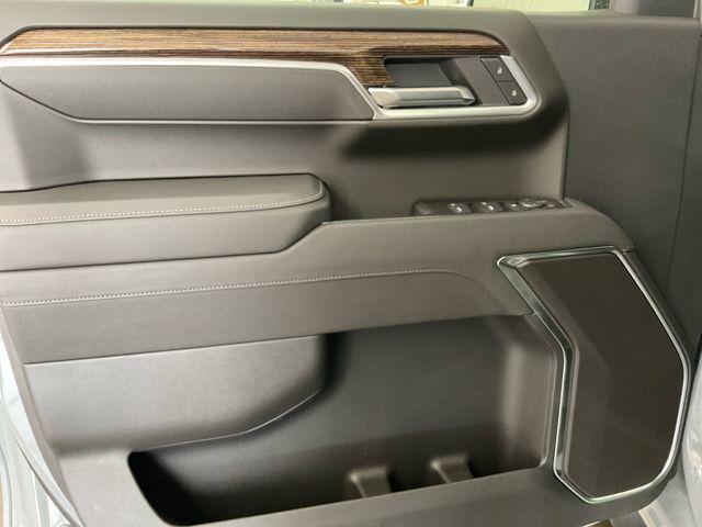 new 2025 GMC Sierra 1500 car, priced at $58,755