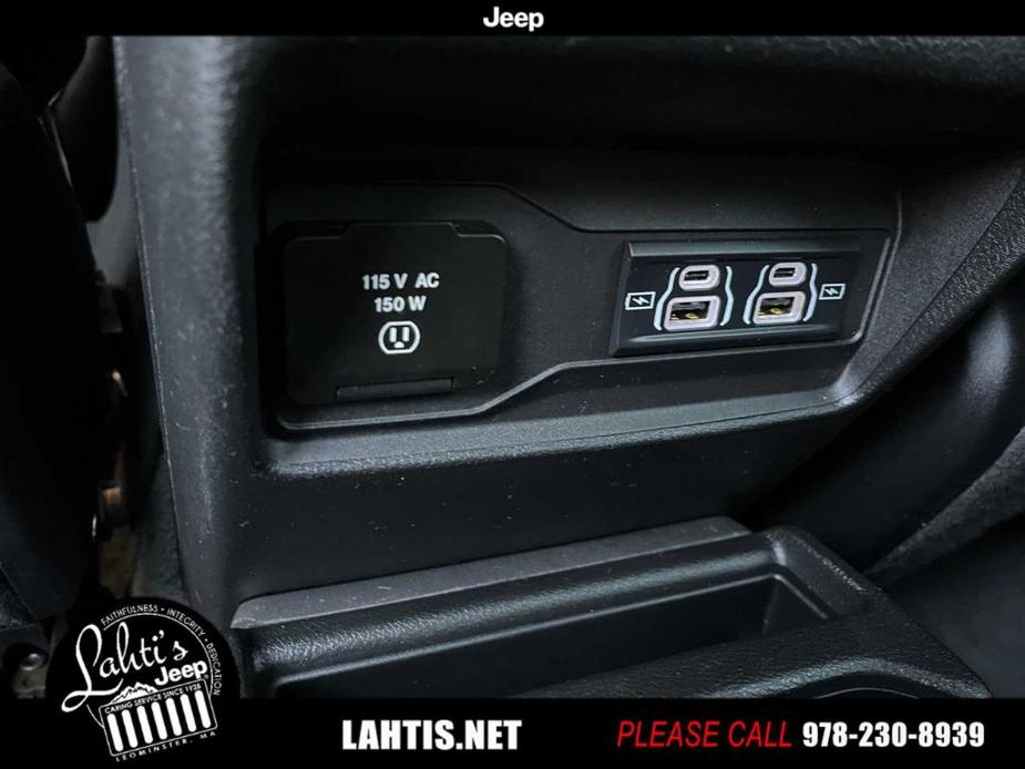 used 2021 Jeep Grand Cherokee L car, priced at $37,895