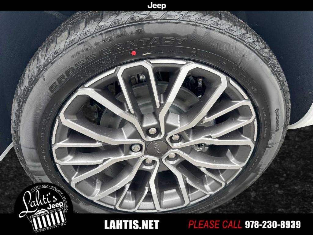 new 2025 Jeep Grand Cherokee L car, priced at $67,035