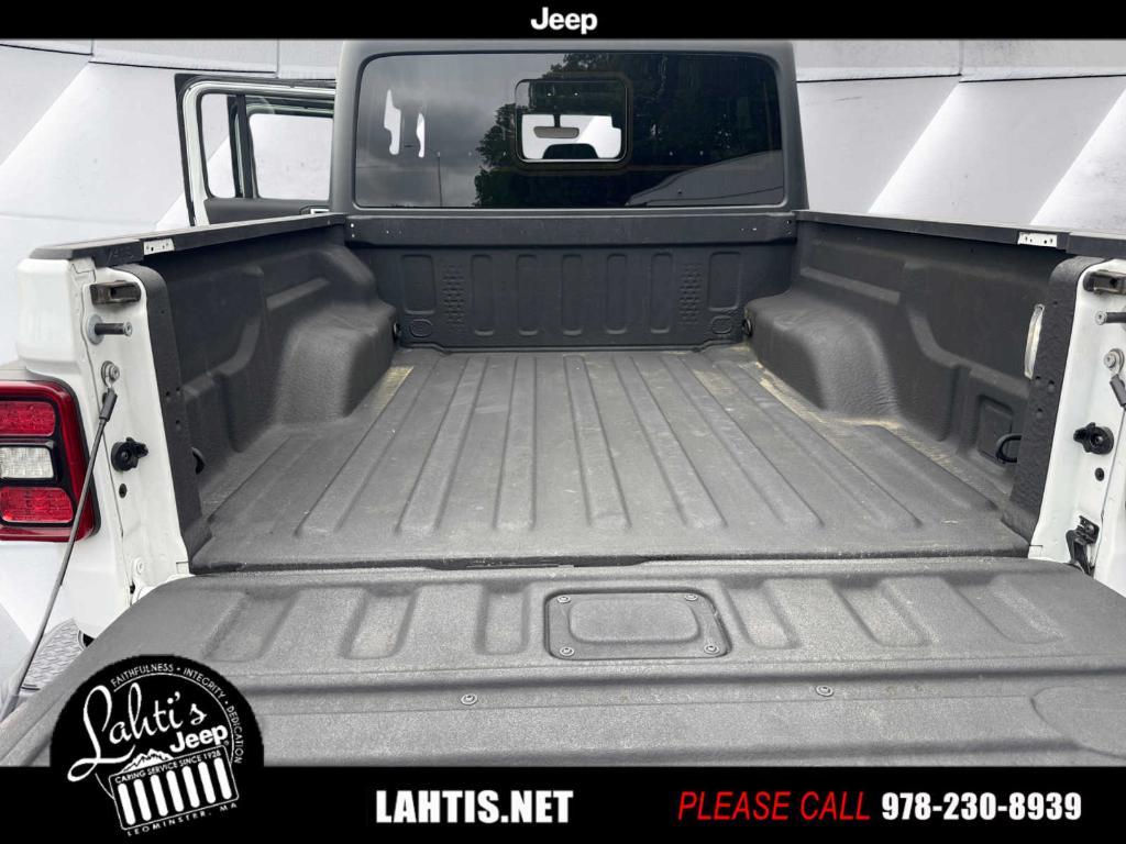 used 2020 Jeep Gladiator car, priced at $33,948