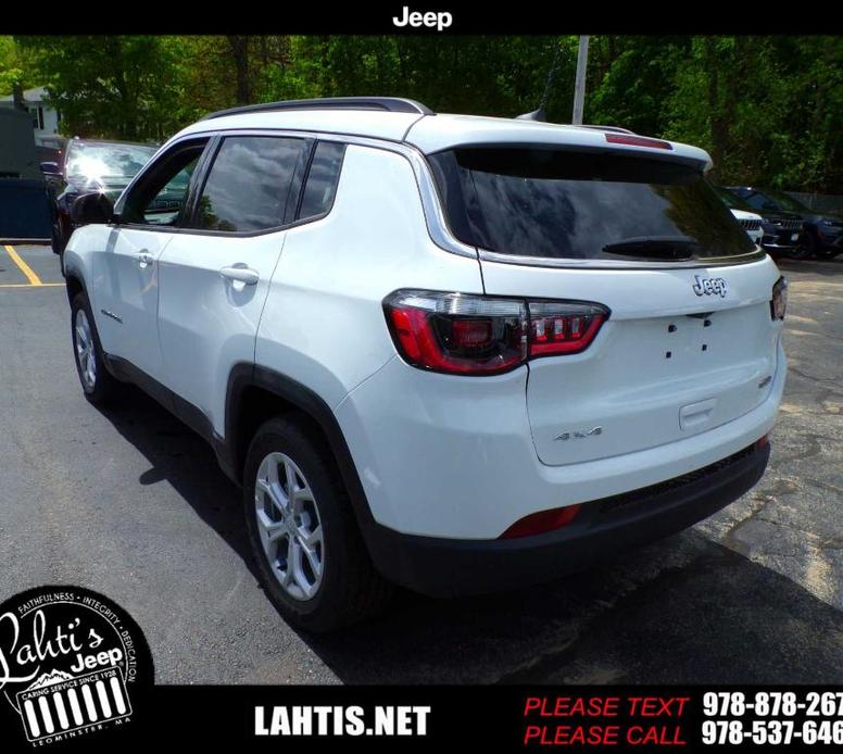 new 2024 Jeep Compass car, priced at $29,405
