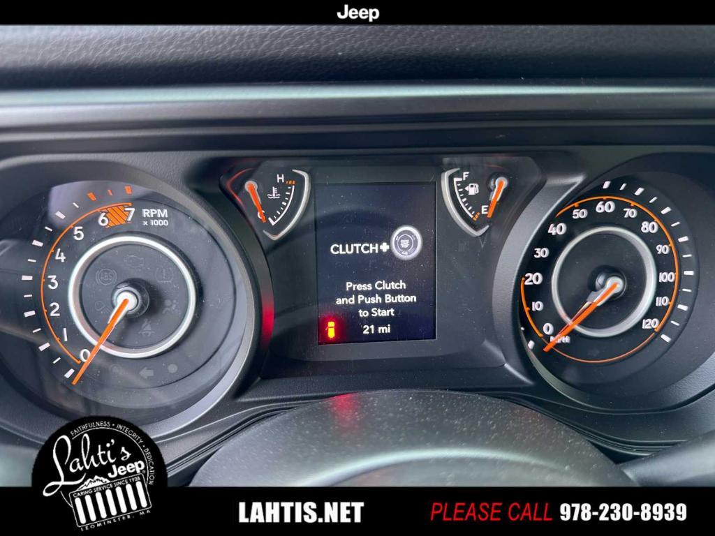 new 2025 Jeep Wrangler car, priced at $47,775