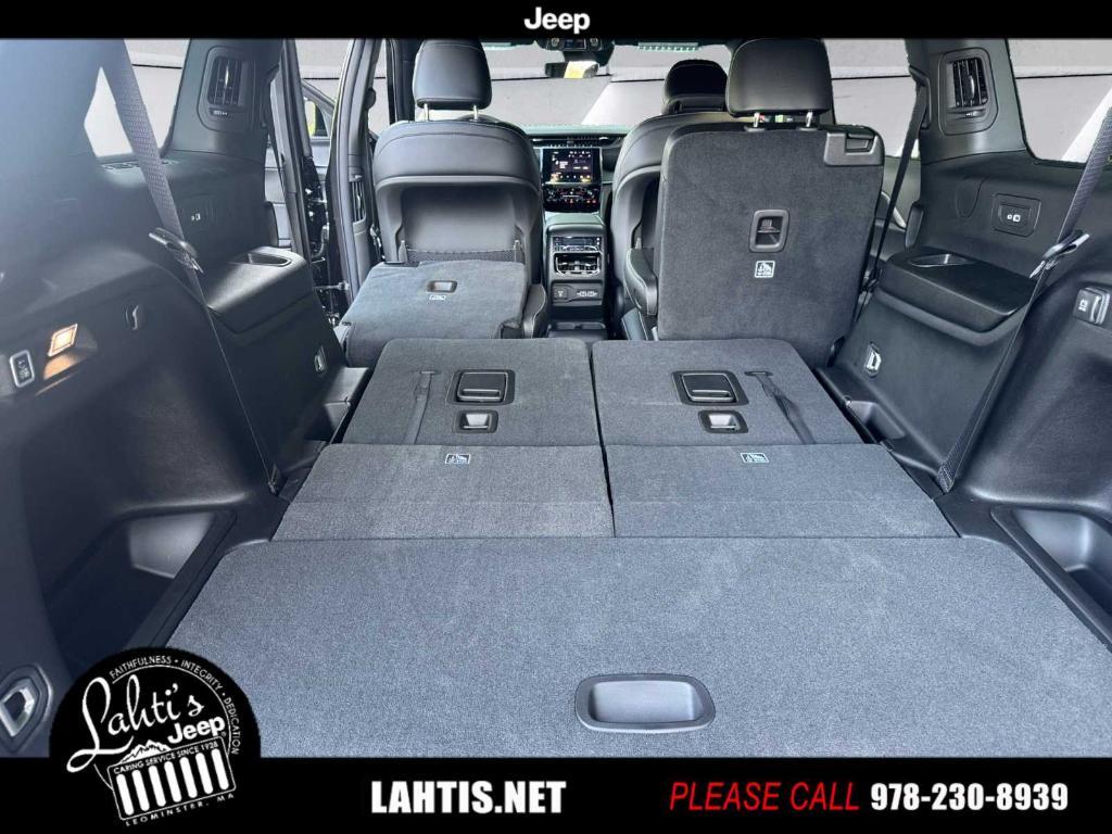 new 2025 Jeep Grand Cherokee L car, priced at $48,864