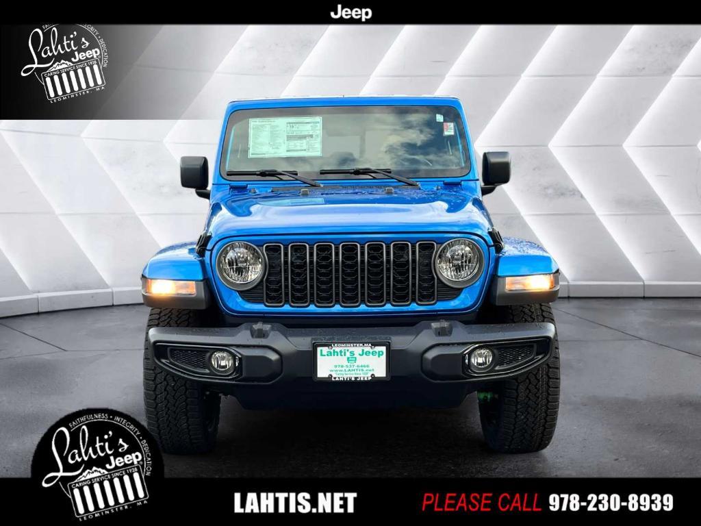 new 2025 Jeep Gladiator car, priced at $41,552