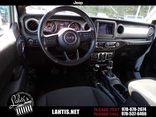 used 2022 Jeep Wrangler Unlimited car, priced at $38,715