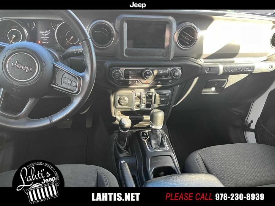 used 2022 Jeep Wrangler Unlimited car, priced at $31,999