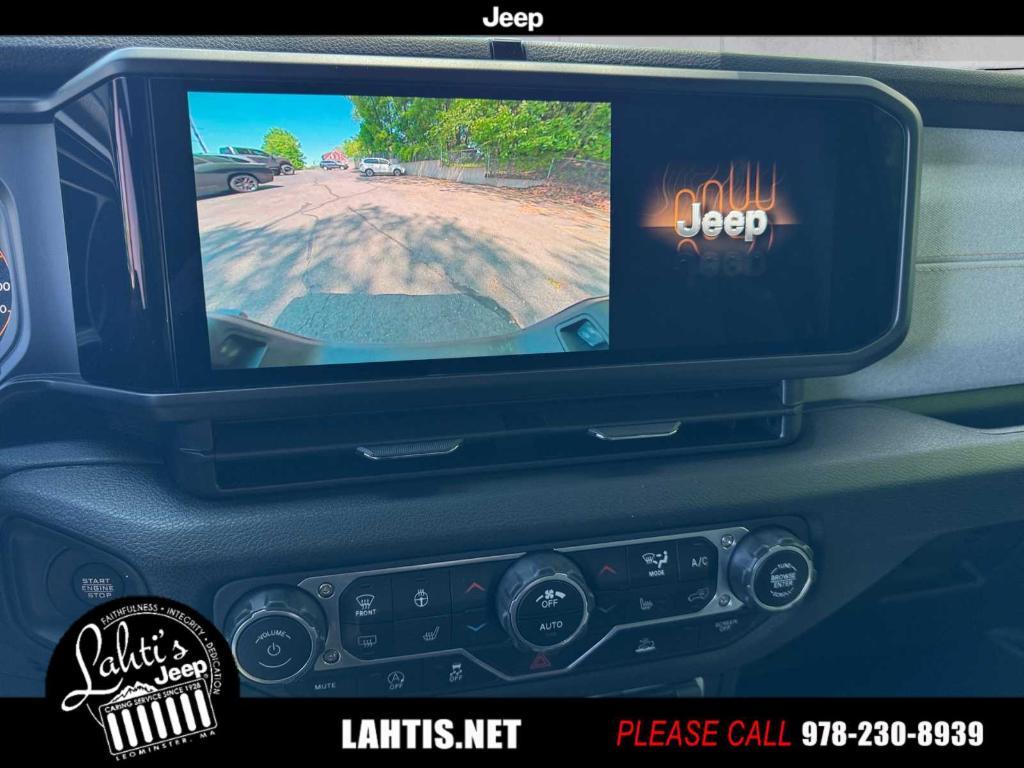 new 2025 Jeep Gladiator car, priced at $49,148