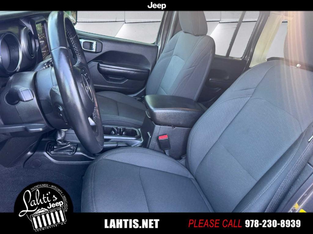 used 2021 Jeep Wrangler Unlimited car, priced at $33,970