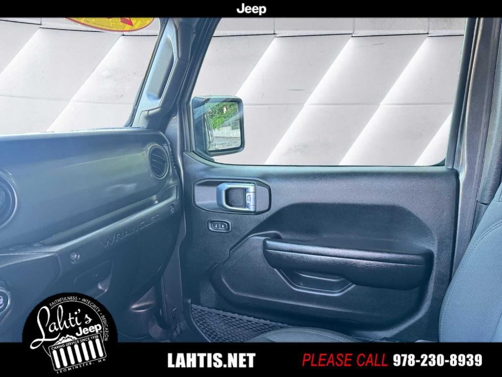 used 2021 Jeep Wrangler Unlimited car, priced at $33,970