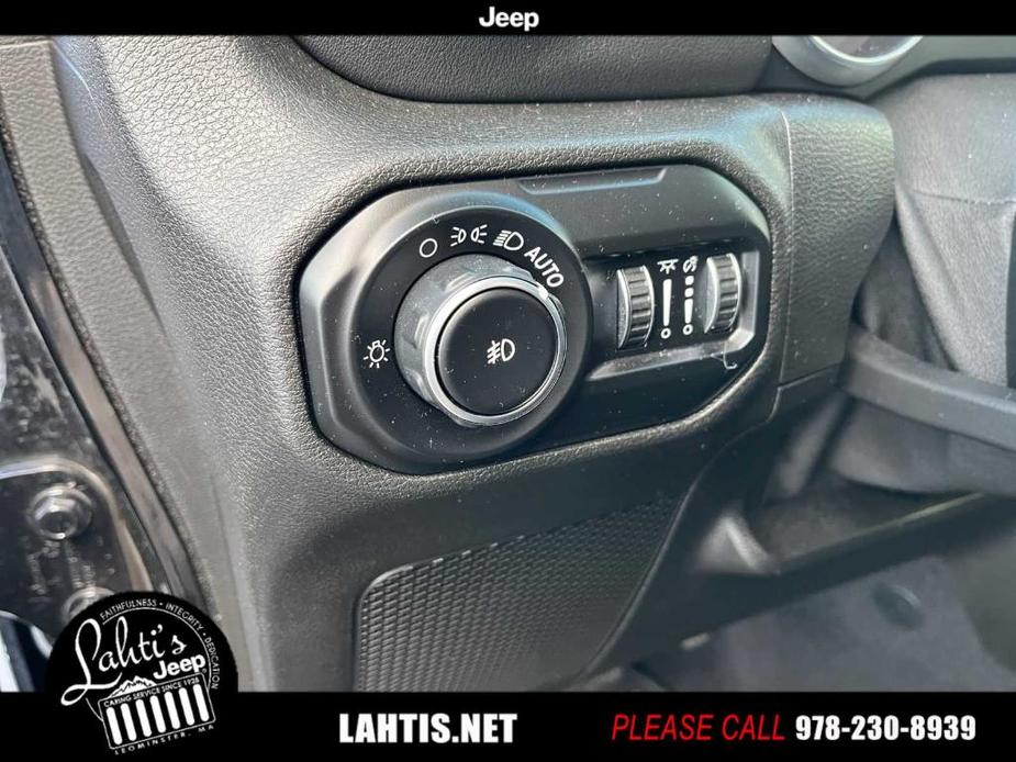 used 2020 Jeep Wrangler Unlimited car, priced at $39,299