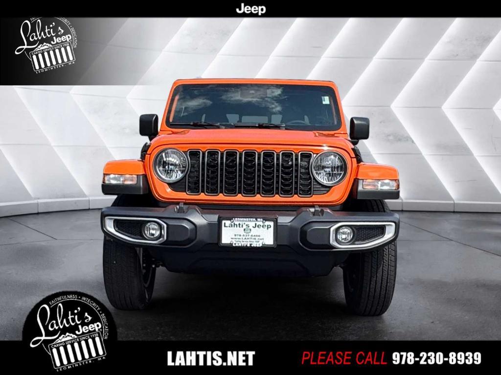 new 2025 Jeep Gladiator car, priced at $49,975