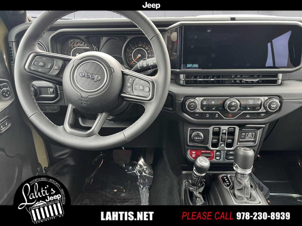 new 2025 Jeep Wrangler car, priced at $57,732