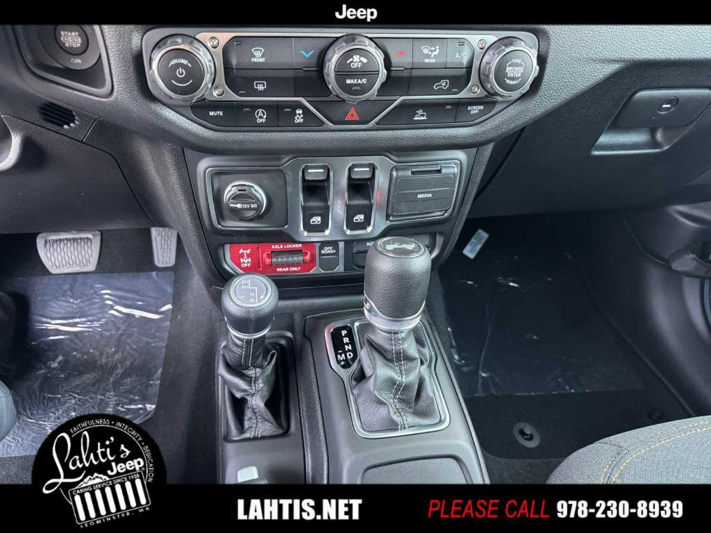new 2025 Jeep Wrangler car, priced at $49,446