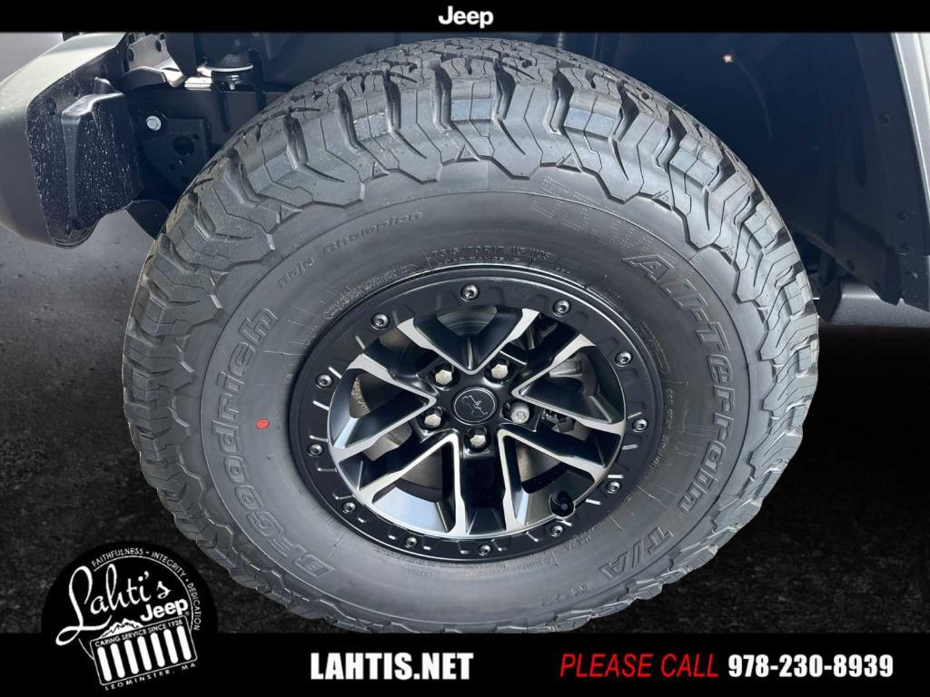 new 2025 Jeep Wrangler car, priced at $49,446