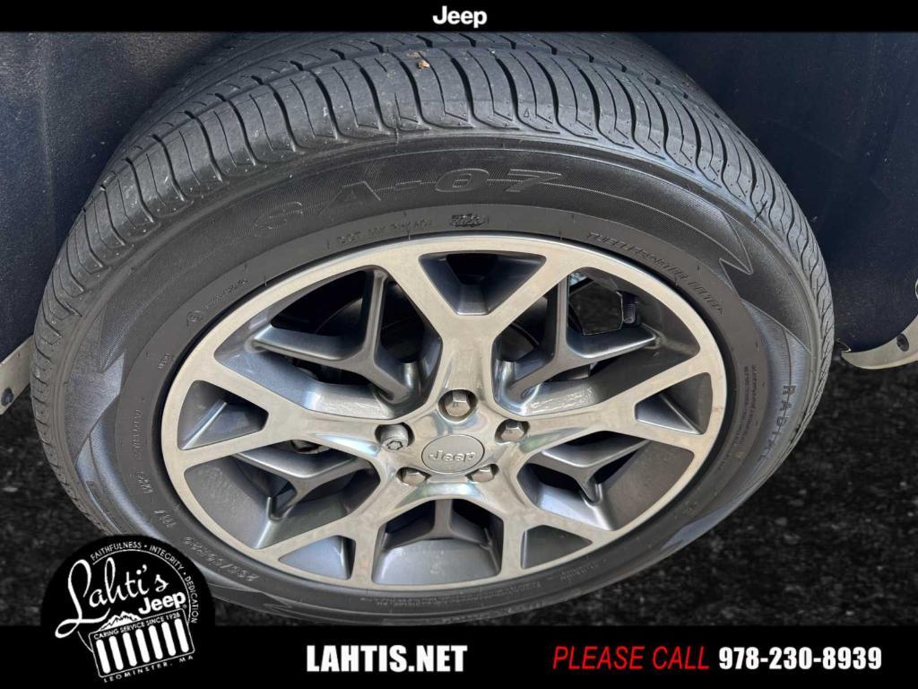 used 2021 Jeep Grand Cherokee car, priced at $33,930