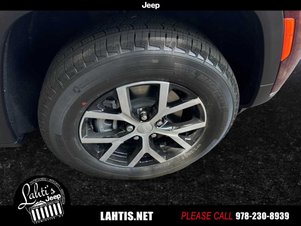 new 2025 Jeep Grand Cherokee L car, priced at $49,495