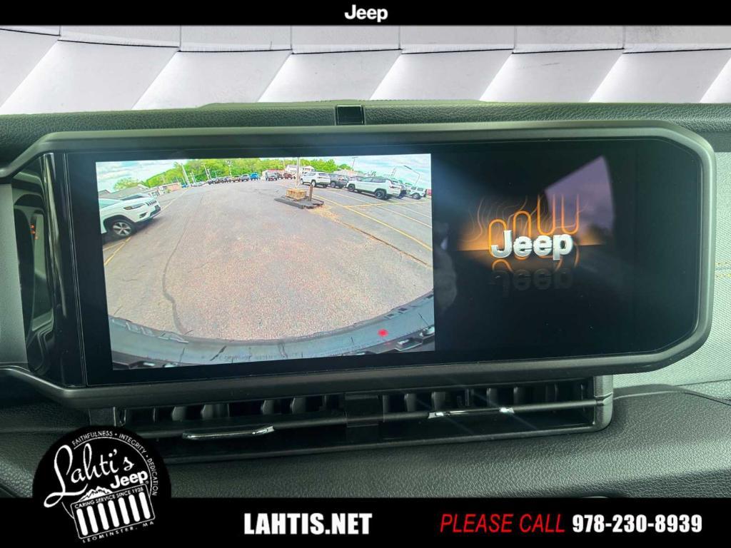 new 2025 Jeep Wrangler car, priced at $49,180