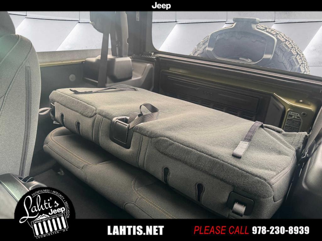 new 2025 Jeep Wrangler car, priced at $49,180