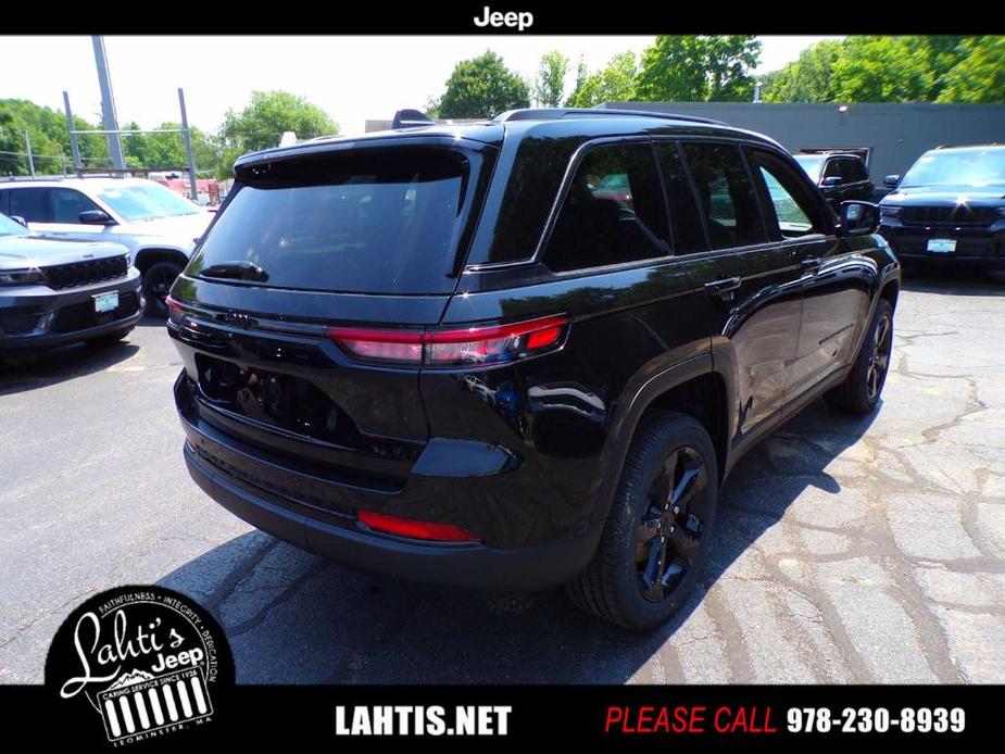 new 2024 Jeep Grand Cherokee car, priced at $40,915