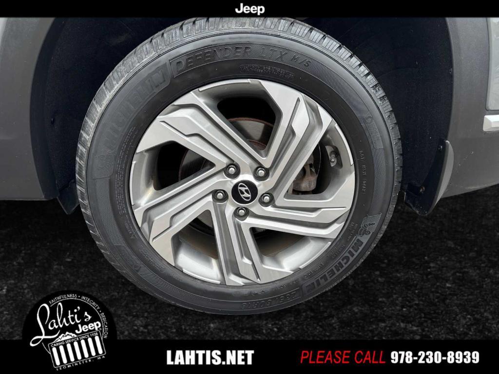 used 2021 Hyundai Santa Fe car, priced at $20,675