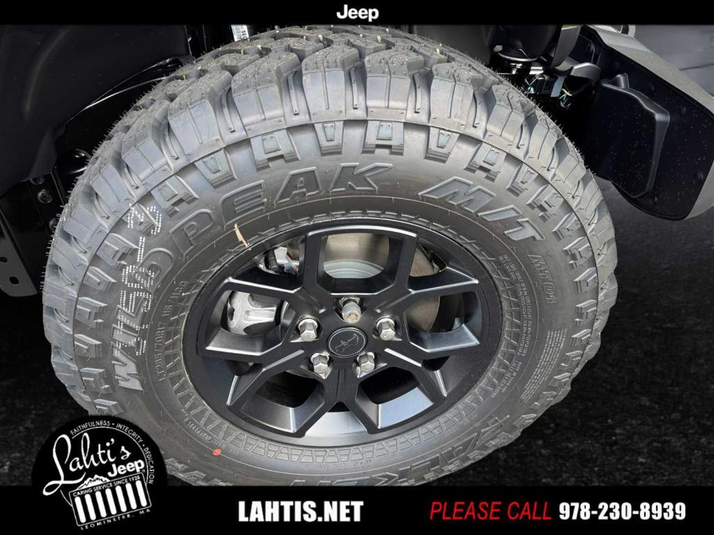 new 2025 Jeep Wrangler car, priced at $44,935