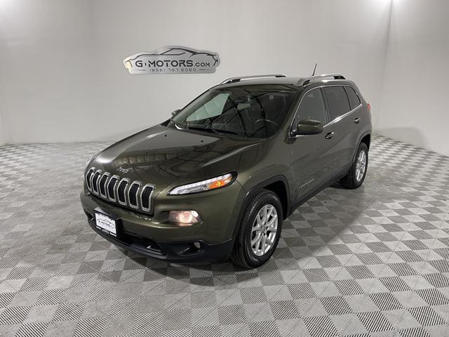 used 2015 Jeep Cherokee car, priced at $12,999