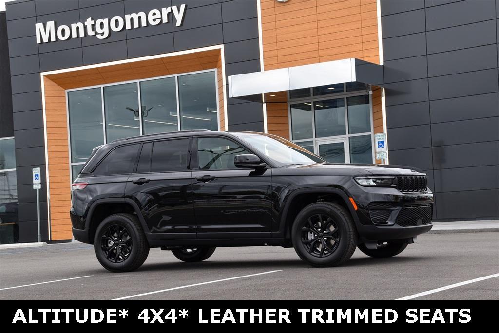 new 2025 Jeep Grand Cherokee car, priced at $41,546