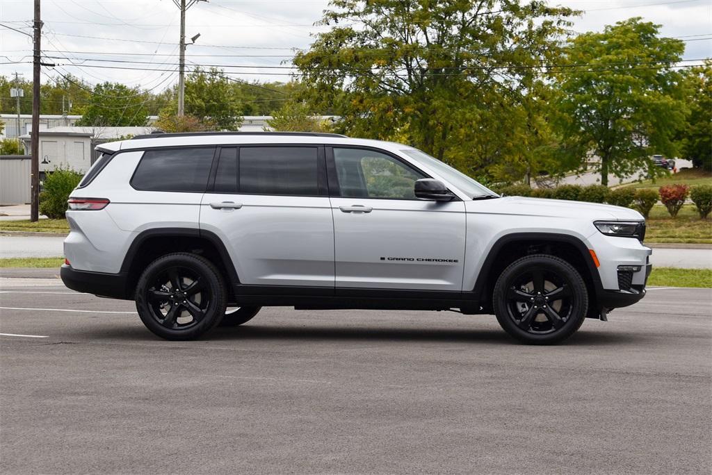 new 2025 Jeep Grand Cherokee L car, priced at $51,463