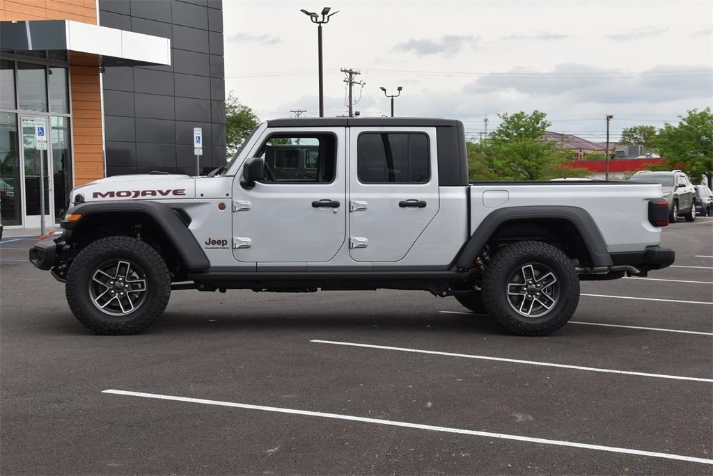 new 2024 Jeep Gladiator car, priced at $53,834