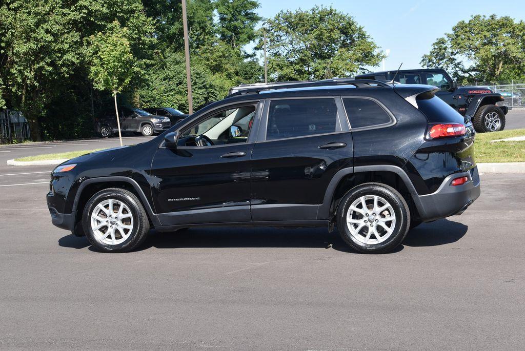 used 2017 Jeep Cherokee car, priced at $11,300