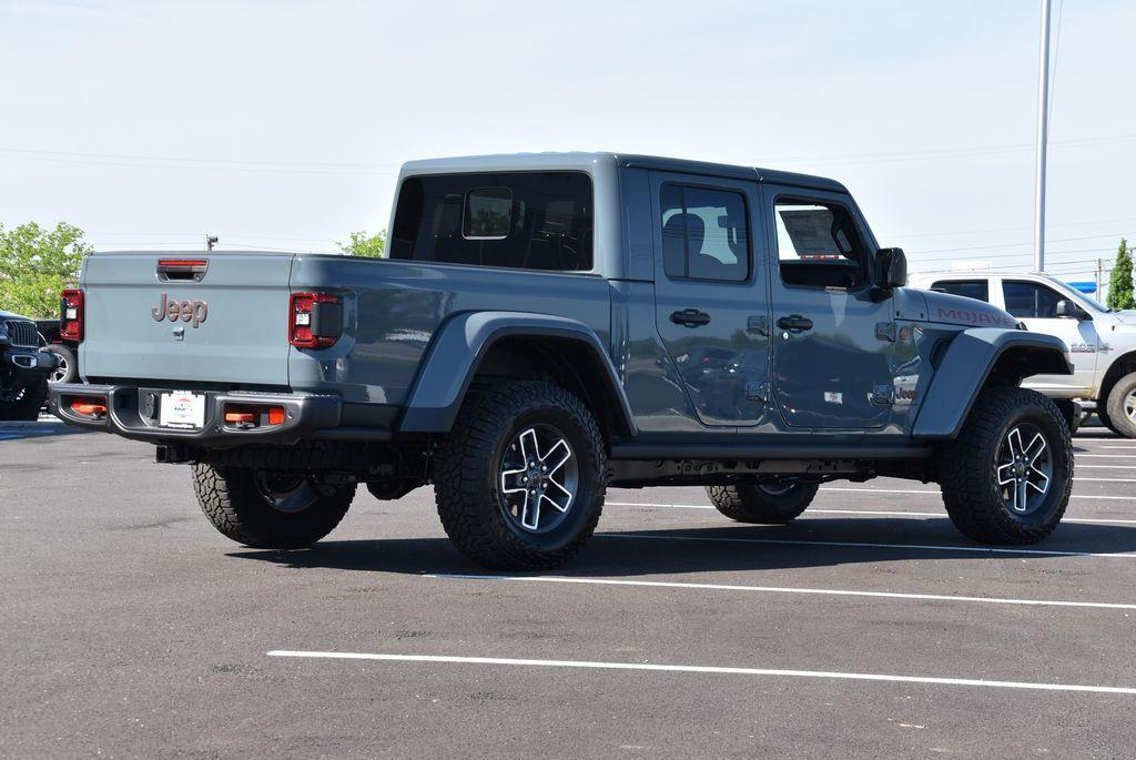 new 2024 Jeep Gladiator car, priced at $58,975
