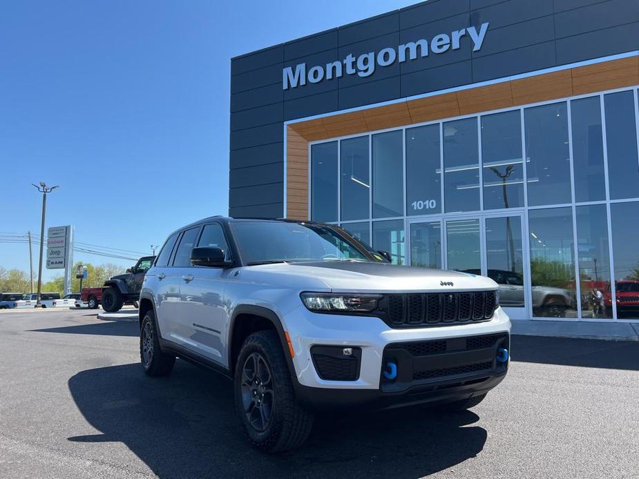 new 2024 Jeep Grand Cherokee 4xe car, priced at $58,900