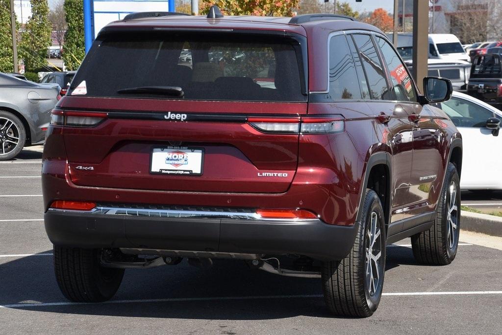 new 2025 Jeep Grand Cherokee car, priced at $47,105