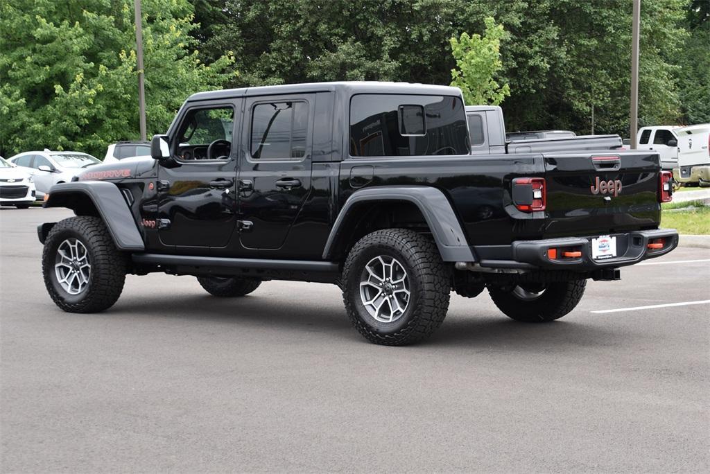 new 2024 Jeep Gladiator car, priced at $57,036