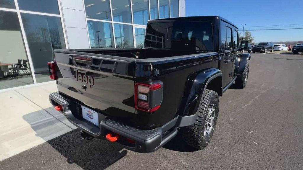 new 2024 Jeep Gladiator car, priced at $69,080